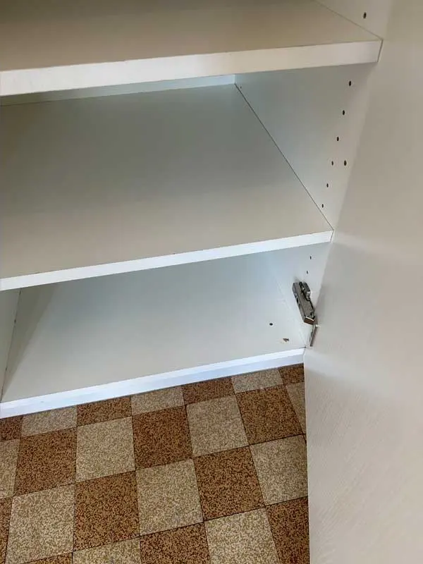 Armoire de cuisine après intervention