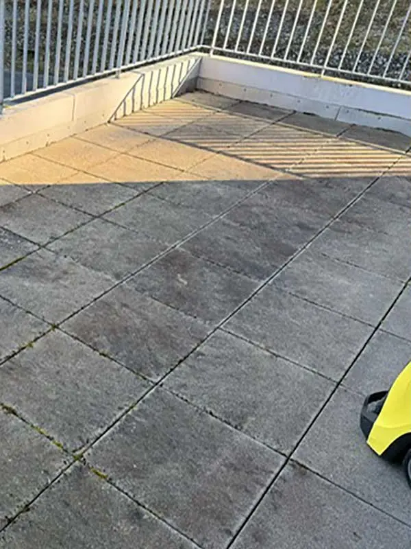 Dalles de balcon avant intervention